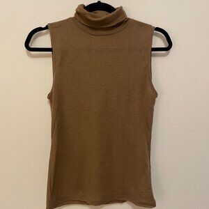 Vince 100% Wool Brown Turtleneck Top